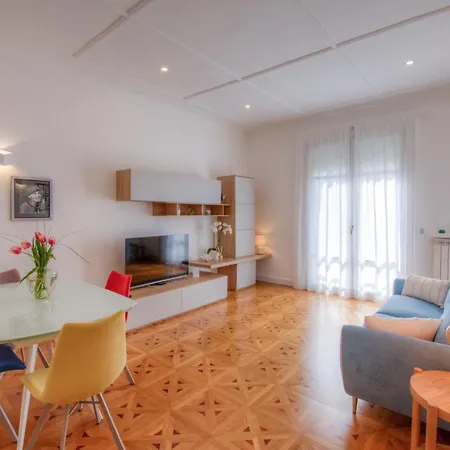 Palais Miramar Cannes